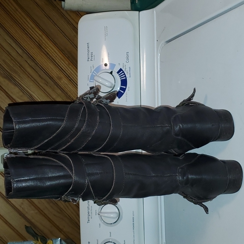 7b Charles by Charles David riding boots - Picture 2 of 8